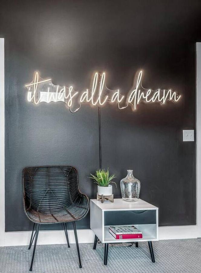 Big New And Modern With Skyline View Mural And Ping Pong Nashville Exterior foto